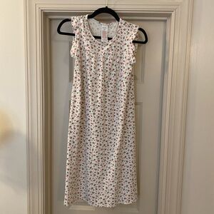 Mini Boden size 9-10 Strawberry Nightgown